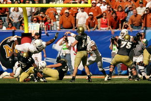 下载乐鱼体育APP-后场核心表现爆炸，球队依靠他找到赢球关键！，什么是后场球