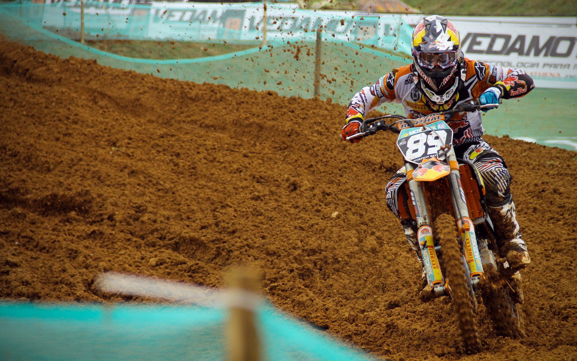 后场核心表现爆炸,球队依靠他找到赢球关键!,什么是后场球