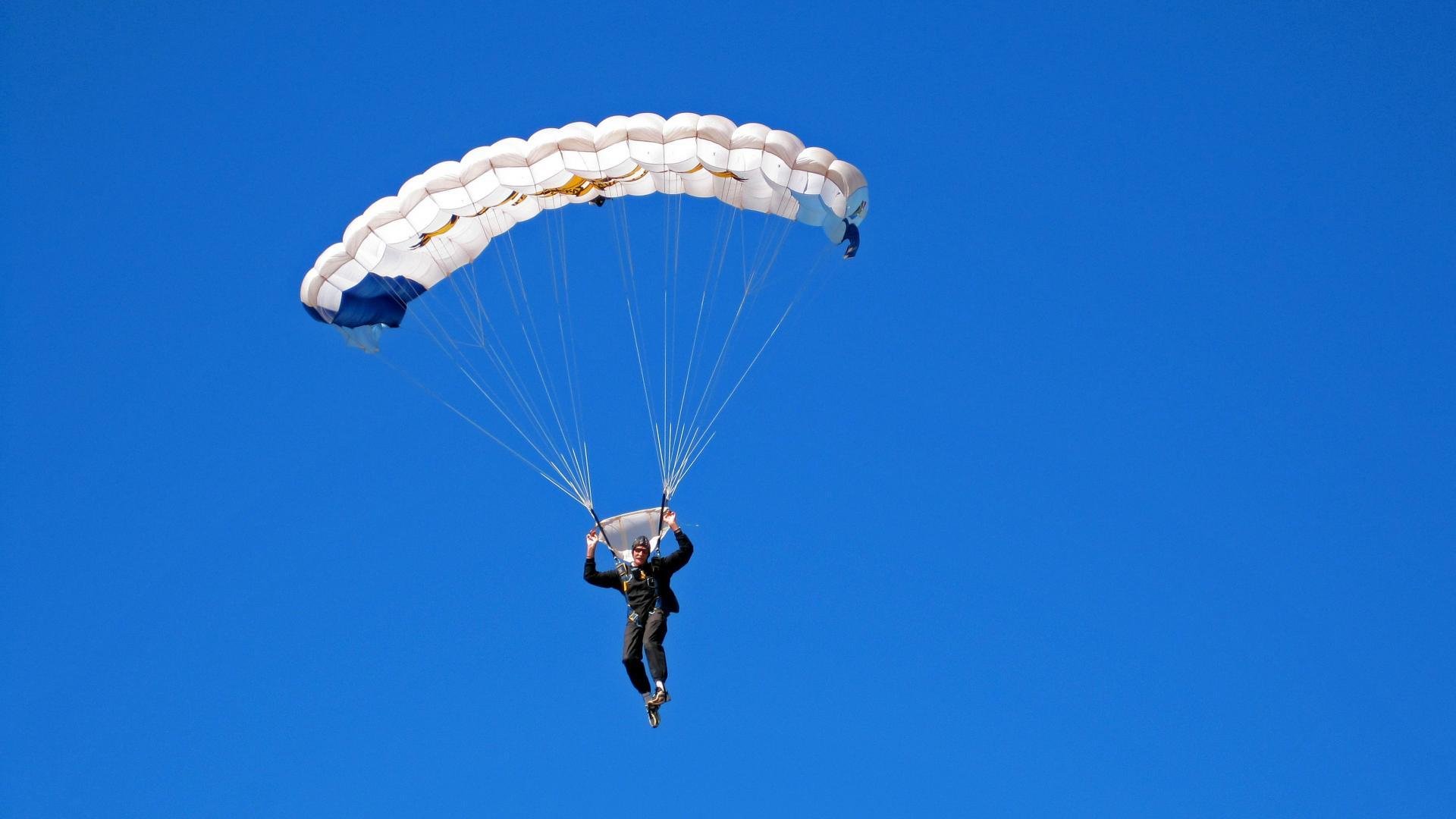 斯诺克世锦赛现场气氛火爆,众多名将交锋,斯诺克世锦赛精彩集锦